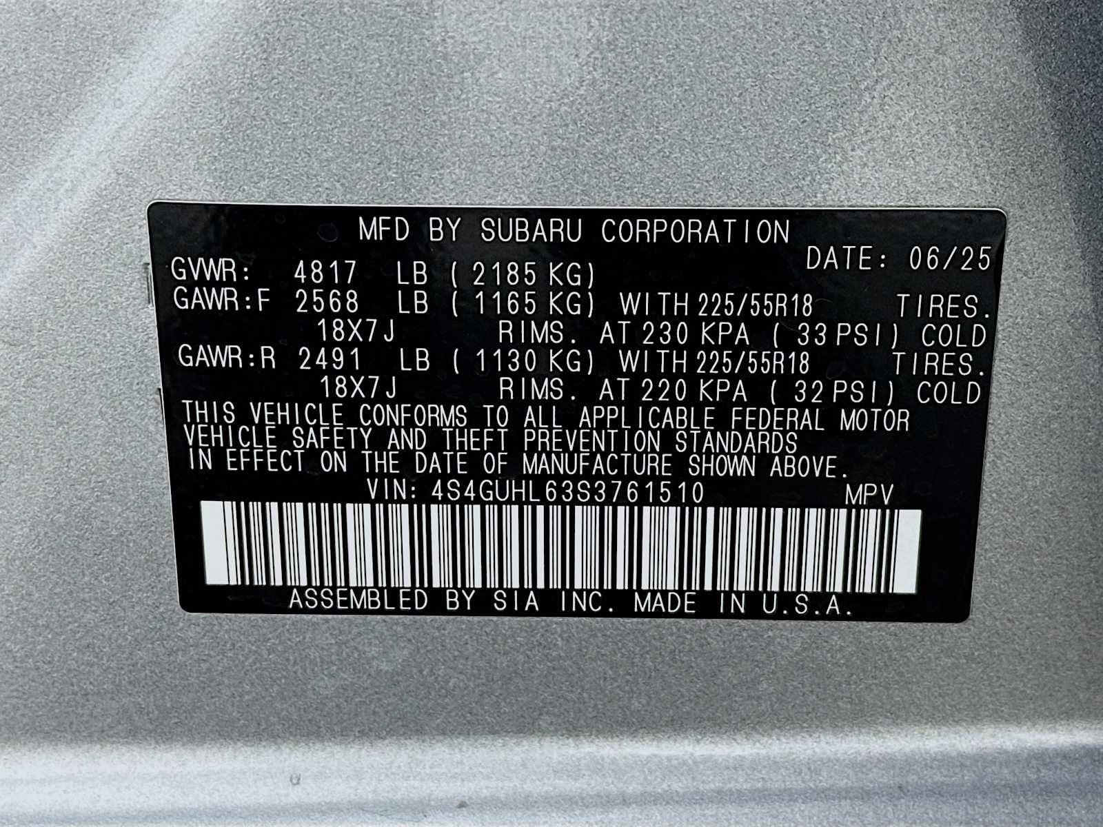 Certified Used 2025 Ice Silver Metallic Subaru Limited image 28