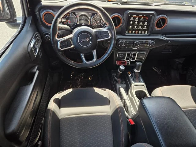 Used 2023 Black Jeep Mojave image 9