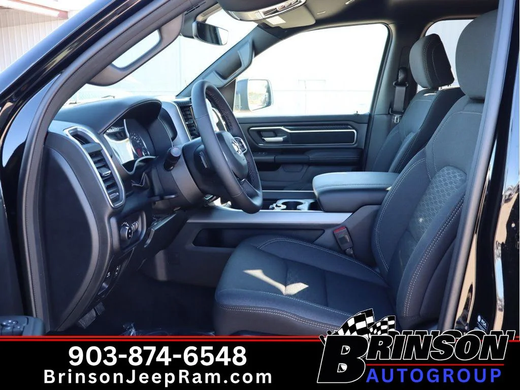 New 2026 Diamond Black Crystal Pearl-Coat Exterior Paint RAM Lone Star image 11