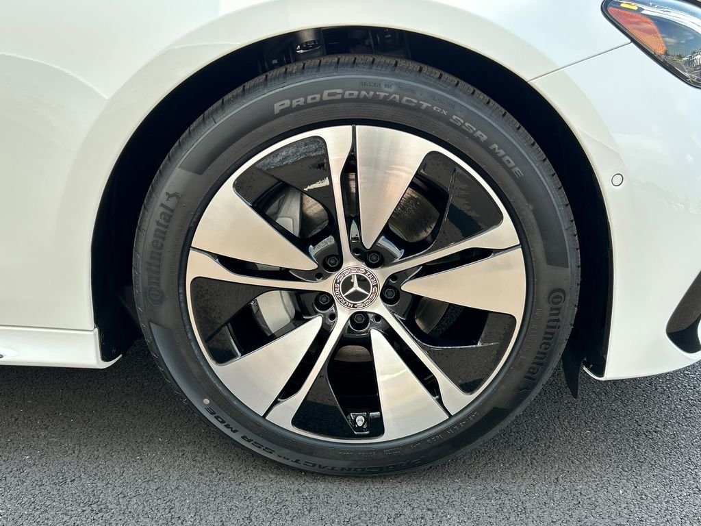 New 2026 Polar White Mercedes-Benz E 350 image 37