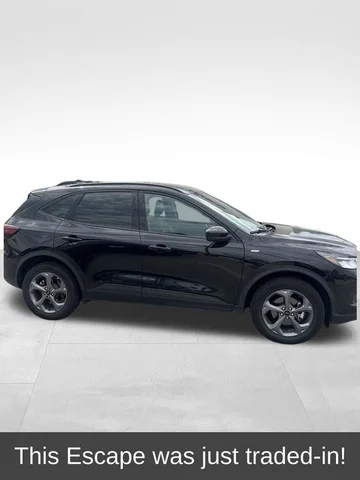 2025 Ford Escape ST-Line Select