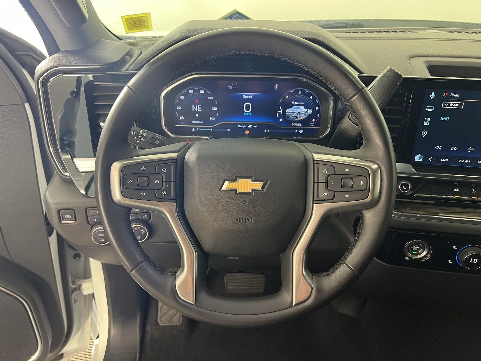 Used 2024 Summit White Chevrolet LT (2FL) image 9