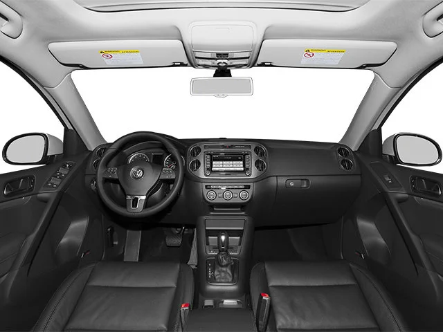 Used 2014 Pepper Gray Metallic Volkswagen S image 10