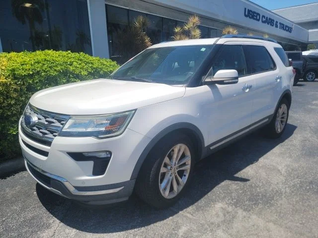2019 Ford Explorer Limited FWD's photo