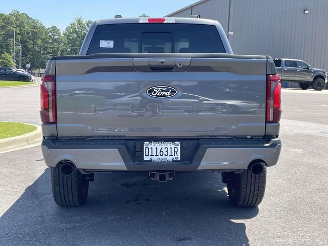 New 2026 Carbonized Gray Metallic Ford Lariat image 17