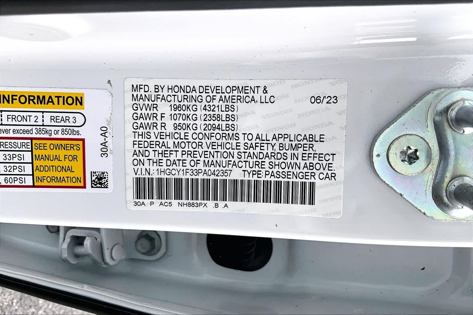 Used 2023 Platinum White Pearl Honda EX image 34