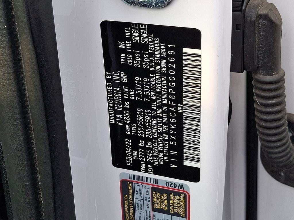 Used 2023 White Kia X-Line image 28