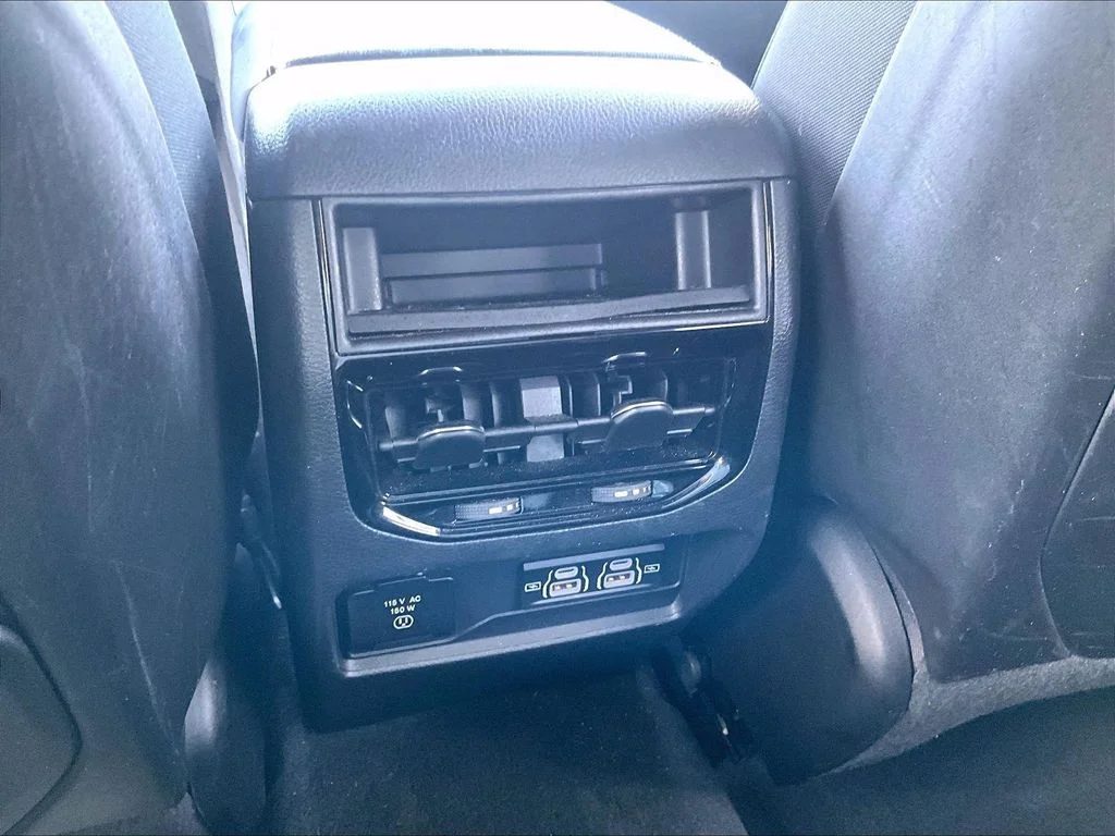 Used 2023 Gray Jeep Altitude X image 12