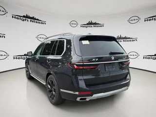 Used 2026 Black BMW xDrive40i image 3