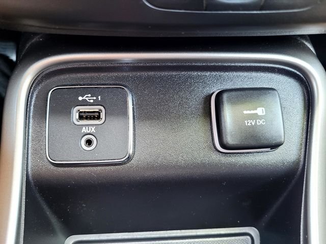 Used 2021 Gray Jeep Latitude image 17