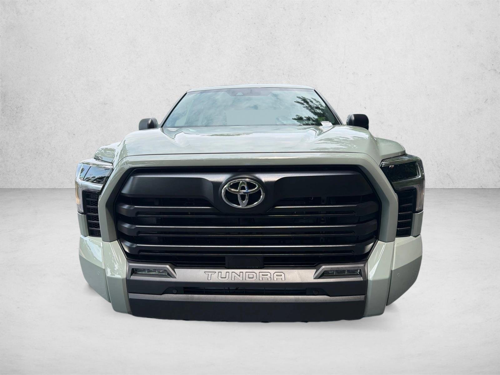 New 2026 Lunar Rock Toyota SR5 image 8