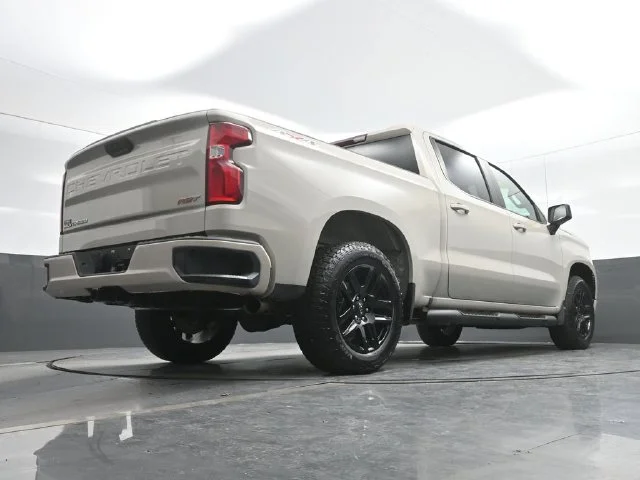 Used 2026 White Chevrolet RST image 26