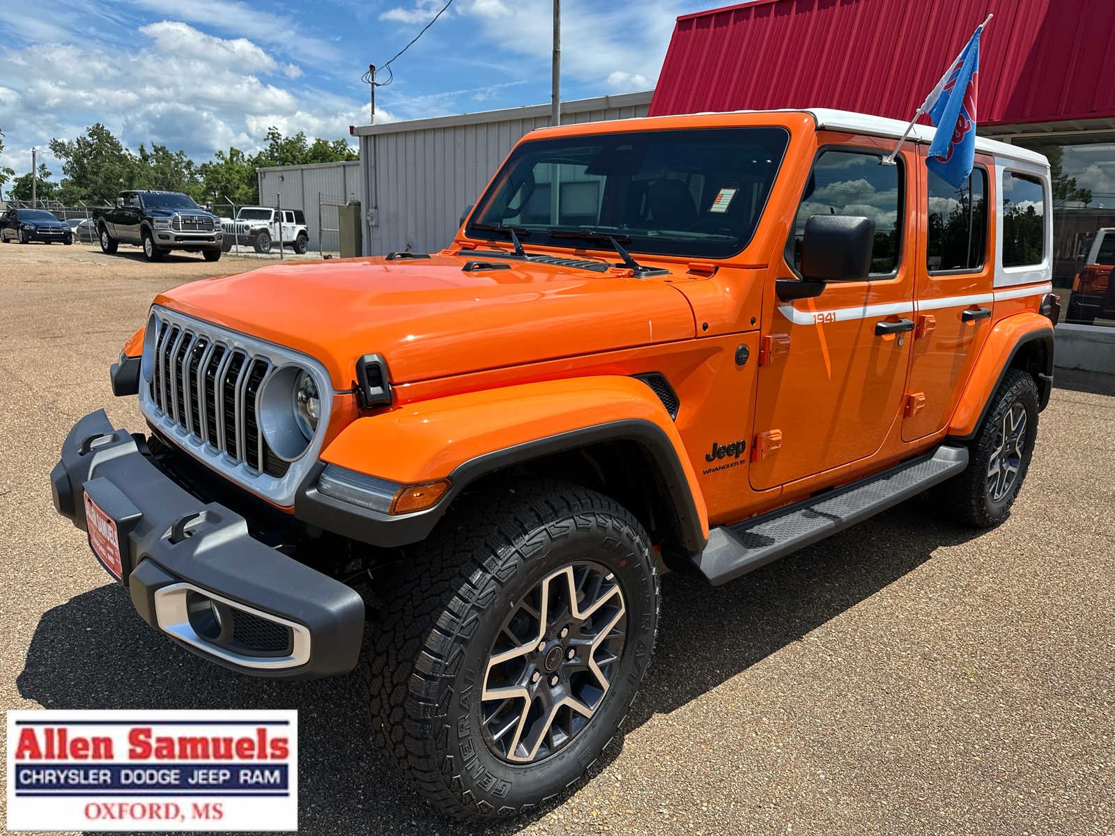 New 2026 Joose Exterior Paint Jeep Sahara image 7