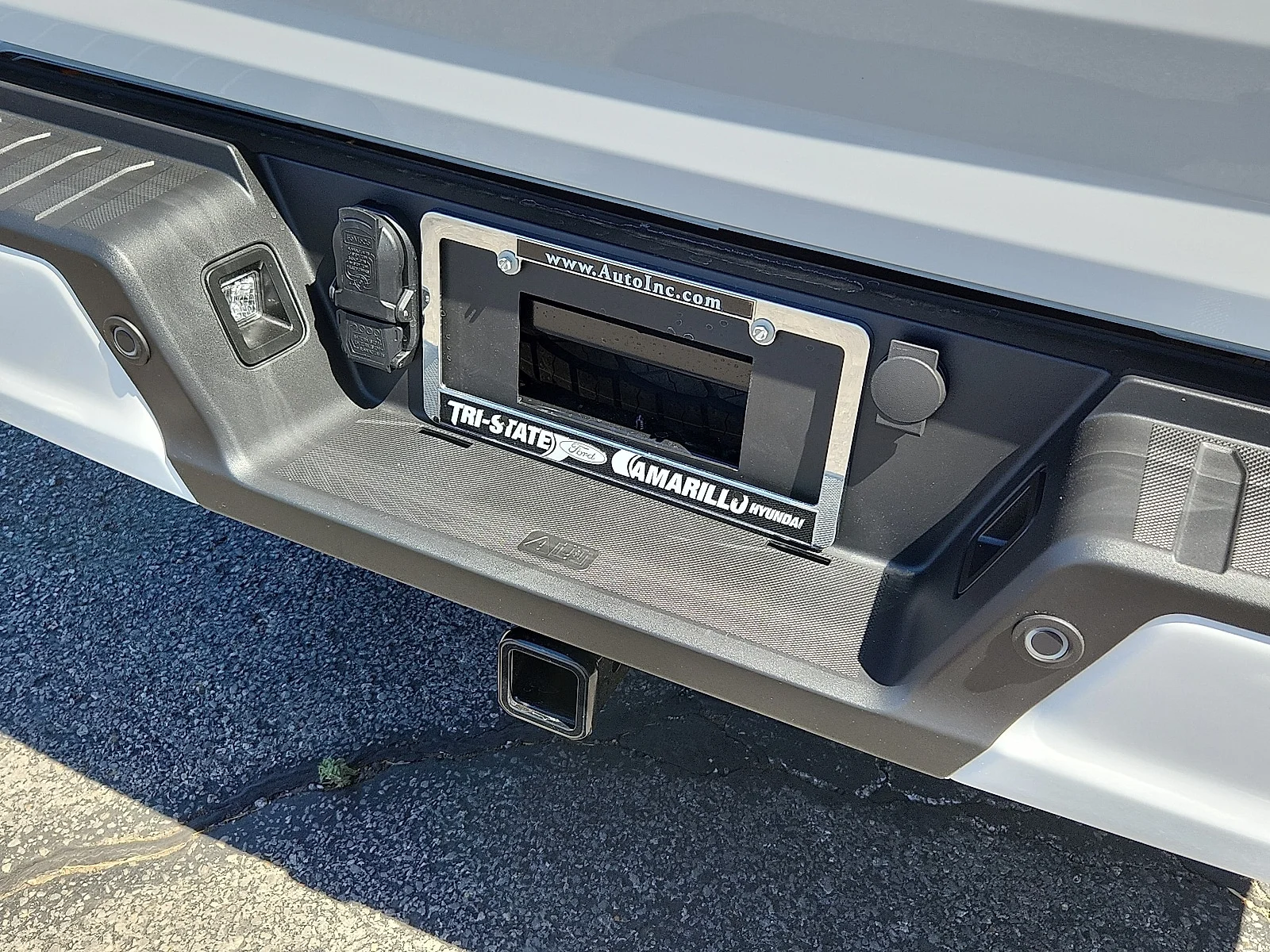 New 2026 Oxford White Ford XLT image 8