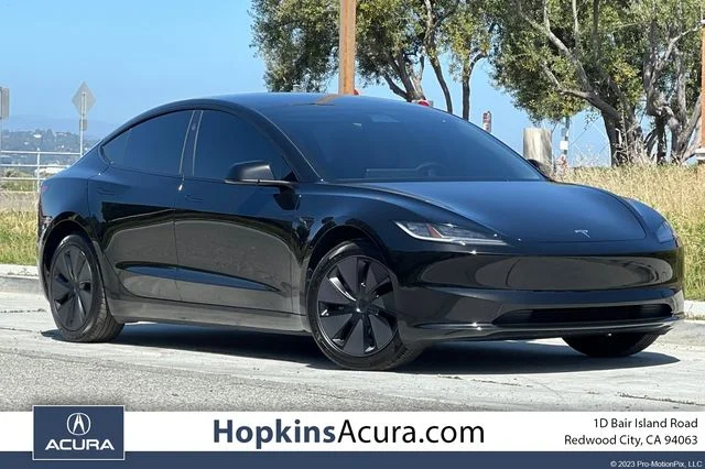 2025 Tesla Model 3 Long Range's photo