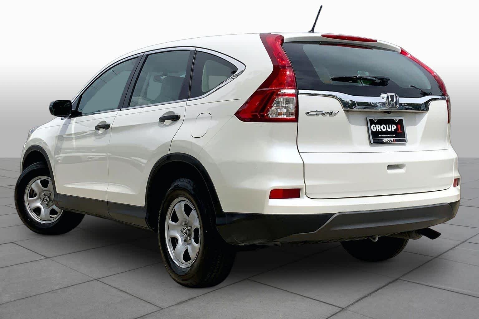 Used 2016 White Diamond Pearl Honda LX image 10