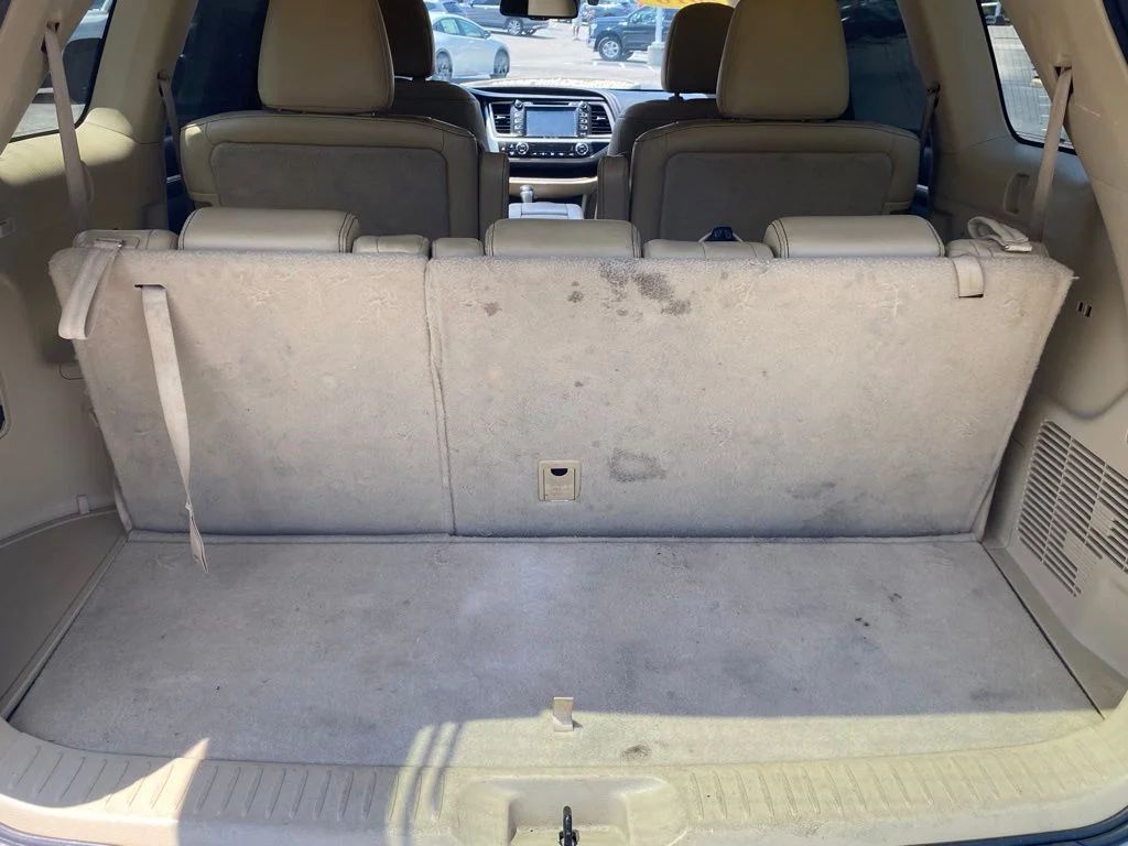 Used 2016 White Toyota Limited Platinum V6 image 12