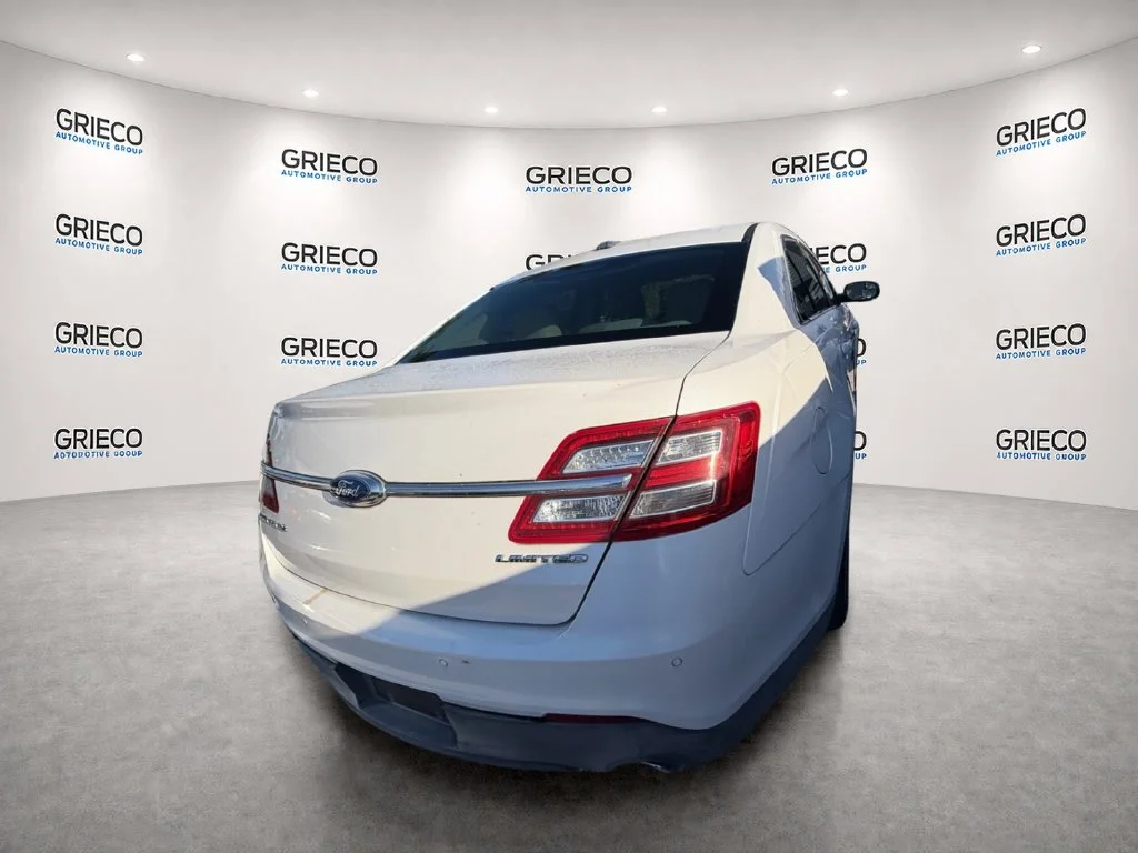 Used 2014 White Ford Limited image 10