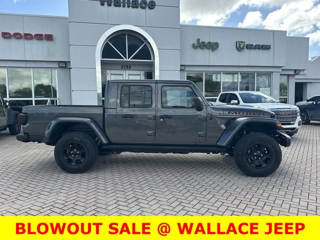 Used 2023 Gray Jeep Mojave image 6