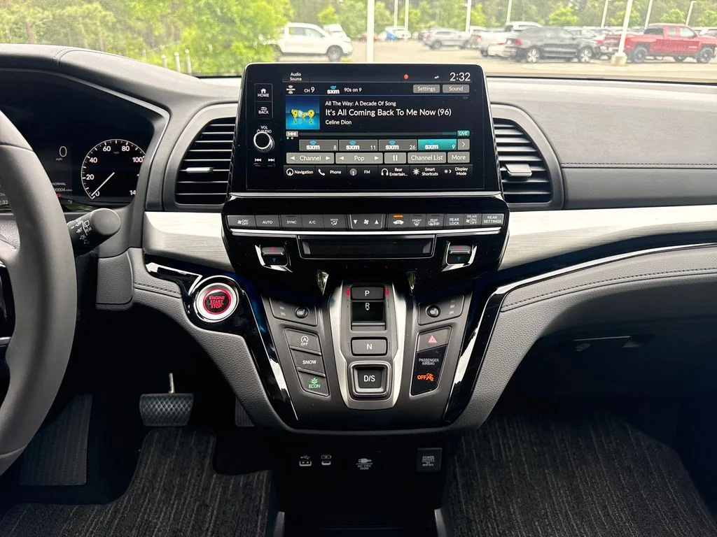 New 2026 Crystal Black Pearl Honda Touring image 19