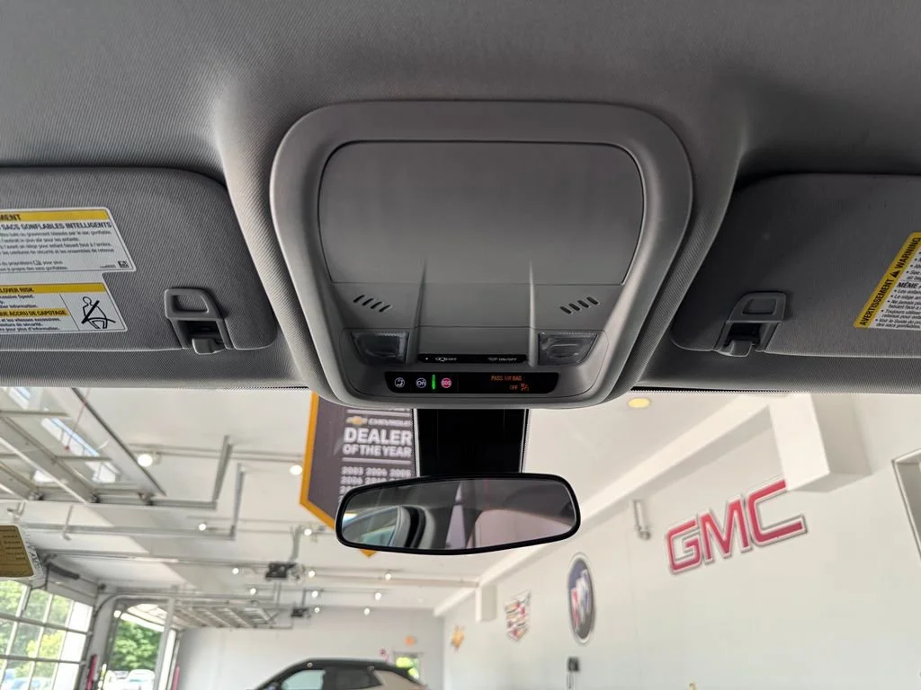2022 Chevrolet Equinox LS - Photo 25