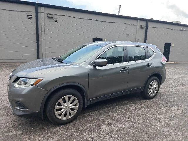 Used 2016 Gun Metallic Nissan S image 6