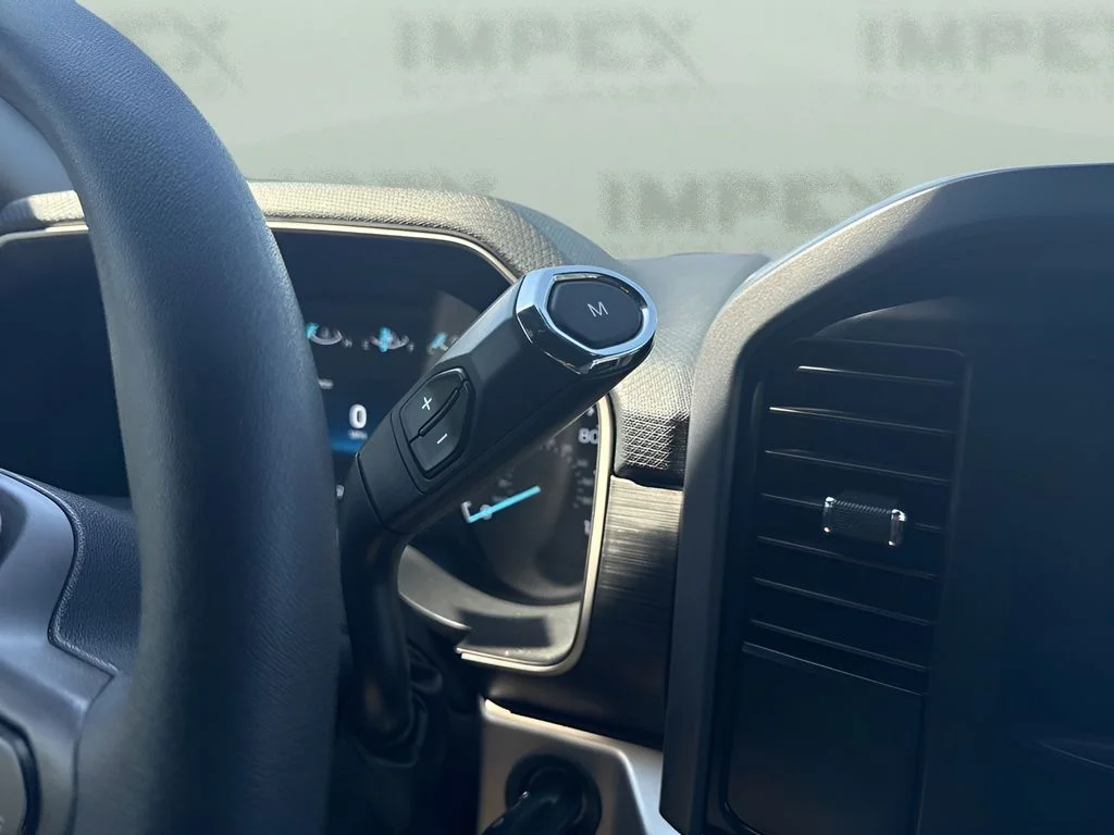 Used 2023 Black Ford XLT image 16