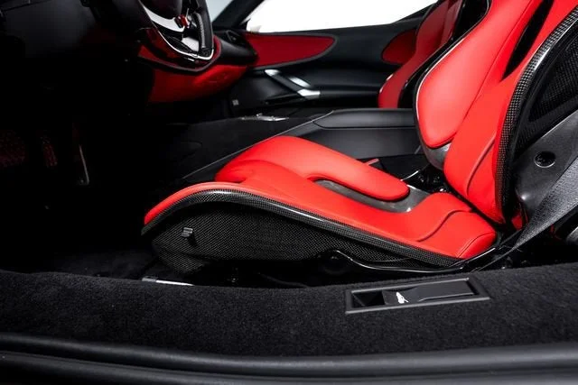 Used 2023 Bianco Avus Ferrari  image 28