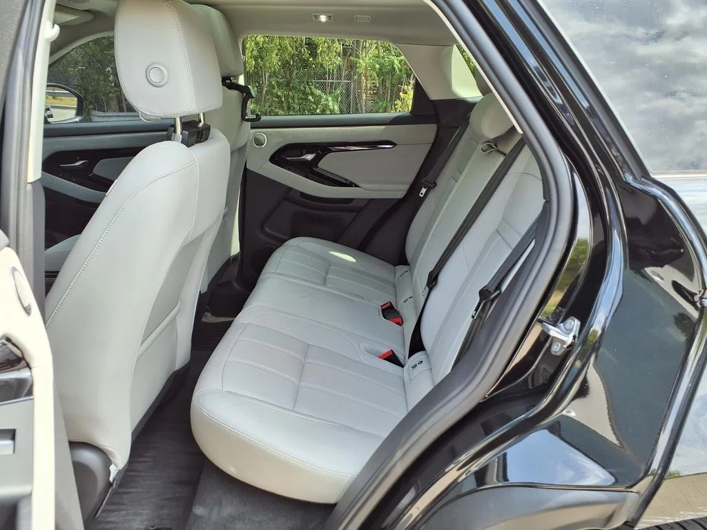 Used 2024 Black Land Rover S image 14
