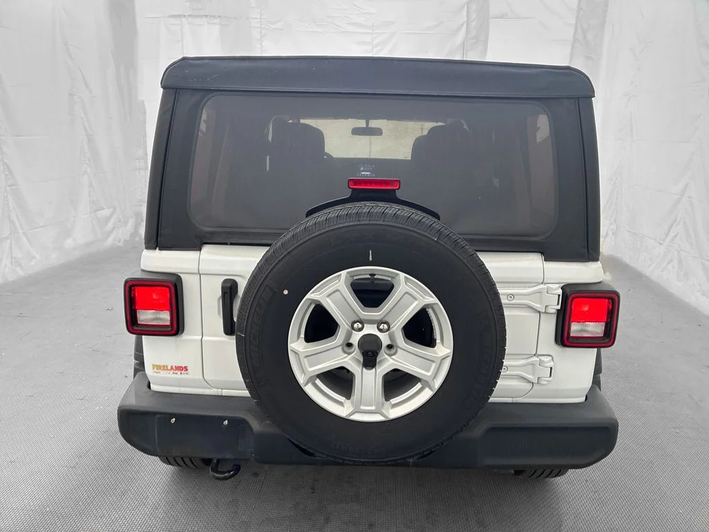 Used 2022 White Jeep Unlimited Sport S image 6