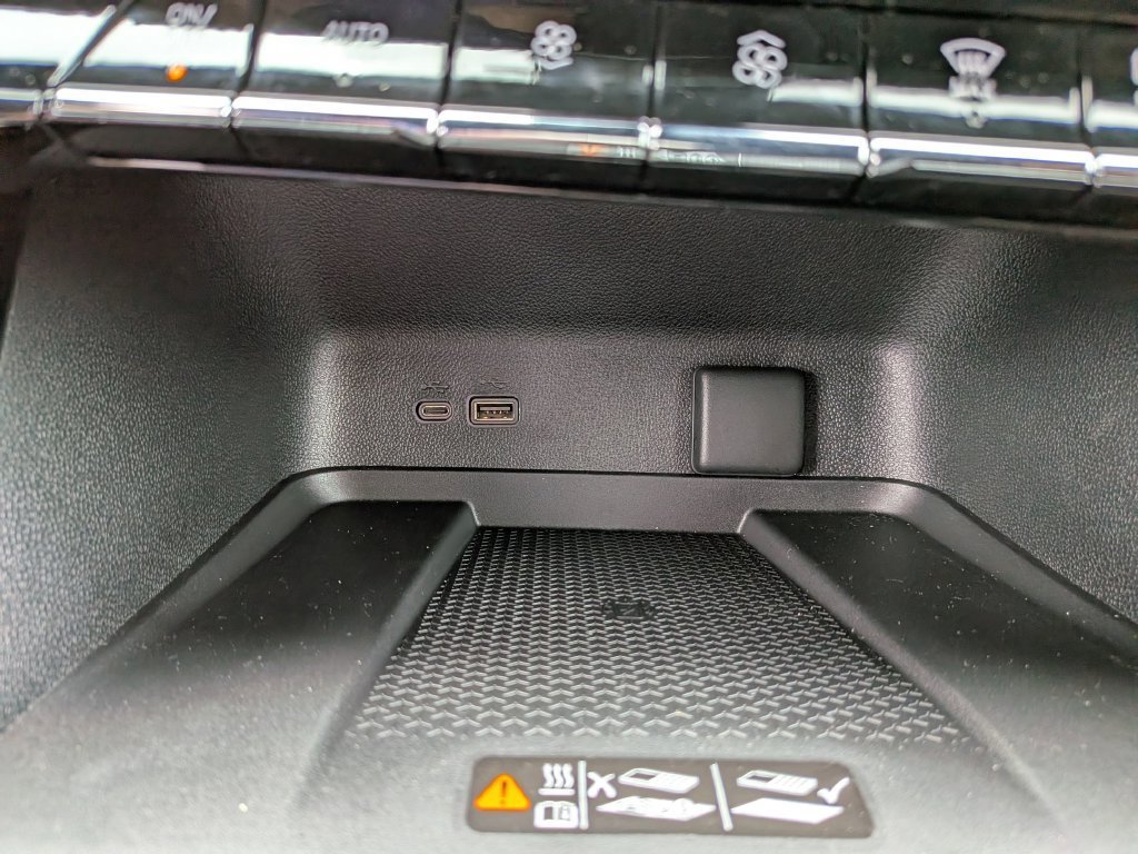 2026 Chevrolet Traverse LT - Photo 27