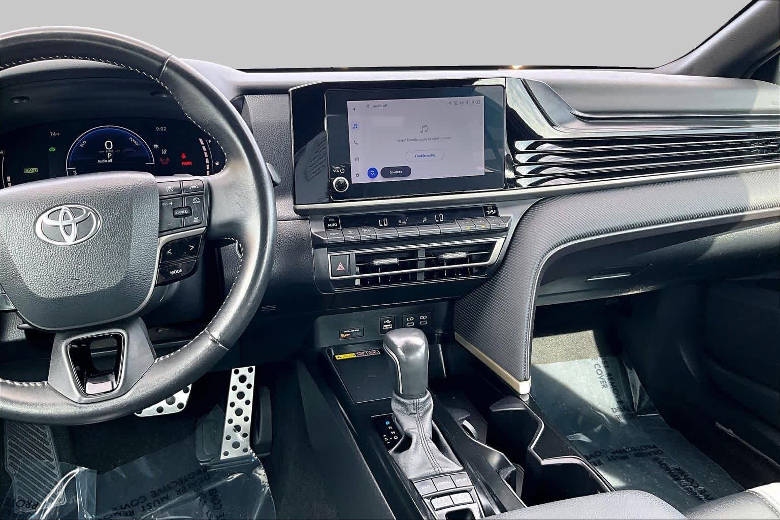Used 2025 Underground Toyota SE image 6