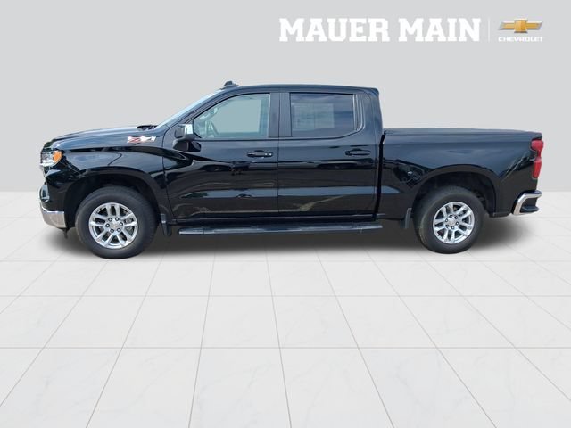 Used 2024 Black Chevrolet LT image 5