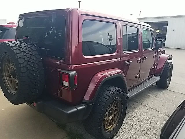 Used 2021 Red Jeep Unlimited Sahara image 26