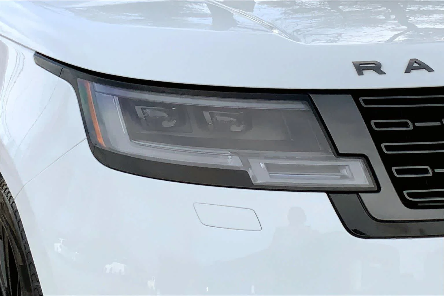 2023 Land Rover Range Rover SE - Photo 25