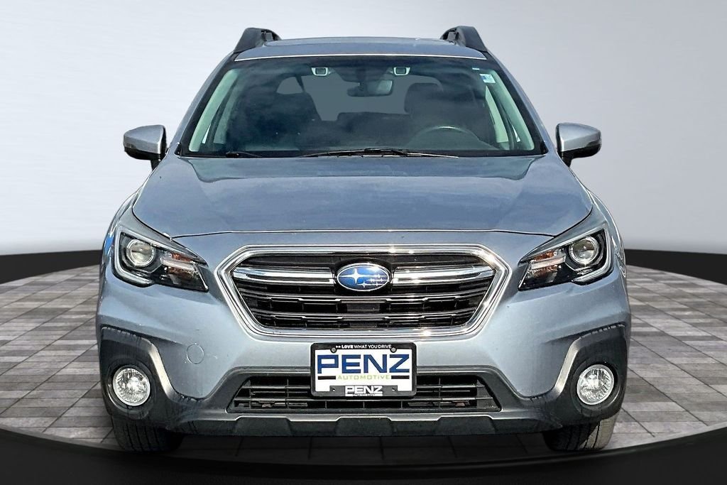 Used 2018 Subaru Outback Limited with VIN 4S4BSANCXJ3211200 for sale in Rochester, Minnesota