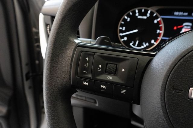 Used 2023 Silver Nissan SV image 12