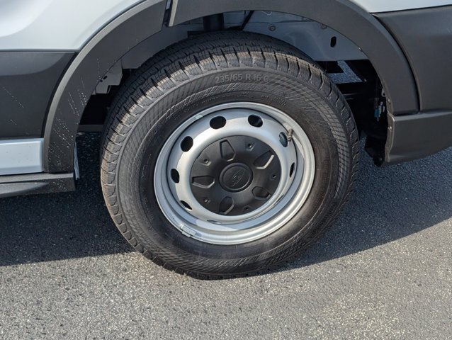 New 2026 Oxford White Ford Cargo Van image 7