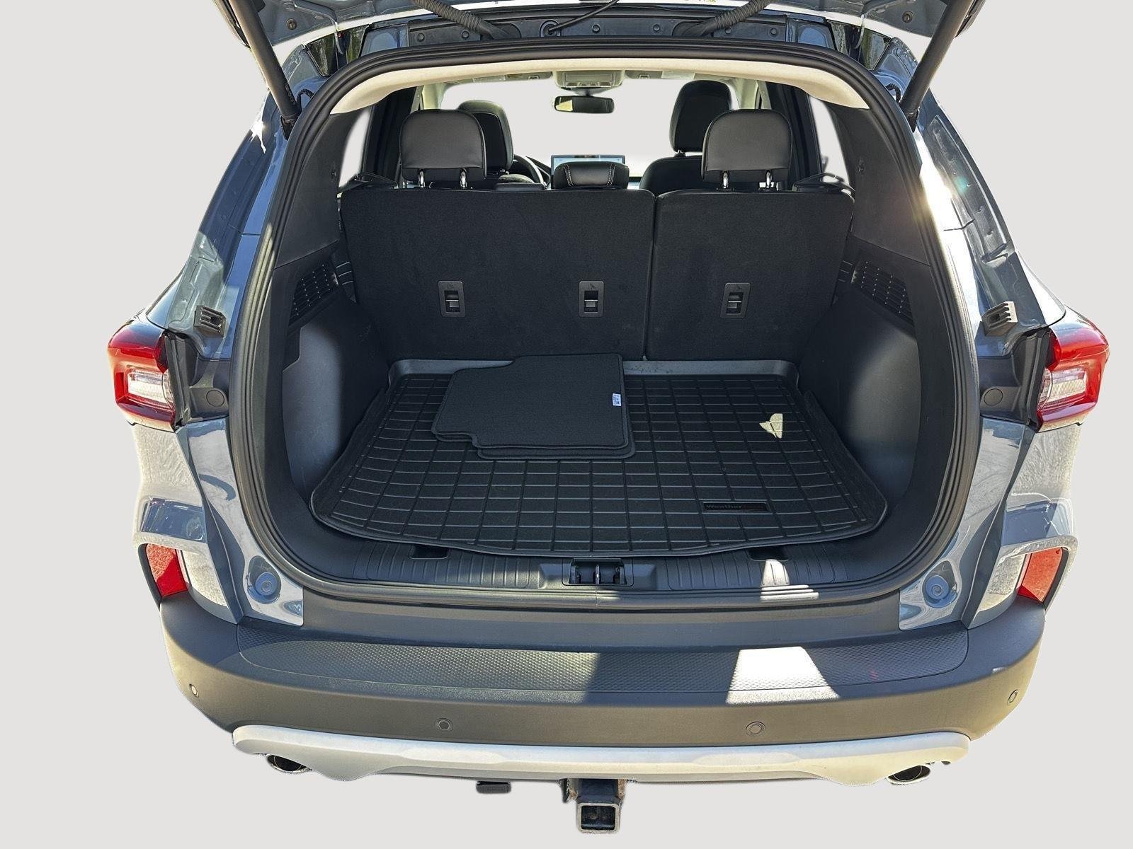 Used 2025 Vapor Blue Ford Platinum image 23