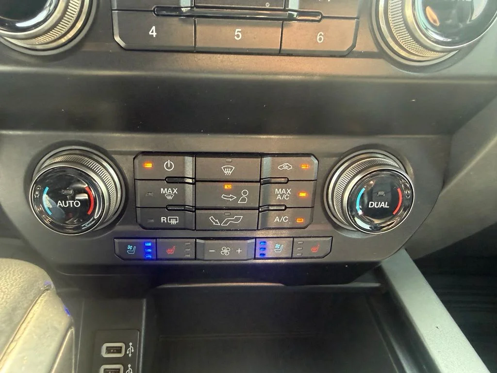 Certified Used 2019 Oxford White Ford Raptor image 36
