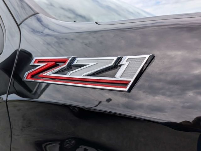 Used 2019 Black Chevrolet LT Trail Boss image 12
