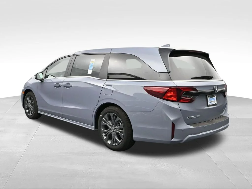 New 2026  Honda Touring image 5