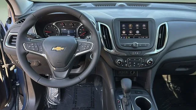 Used 2024 Lakeshore Blue Metallic Chevrolet LT image 9