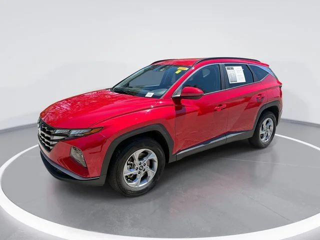 Used 2023 Red Hyundai SEL image 1