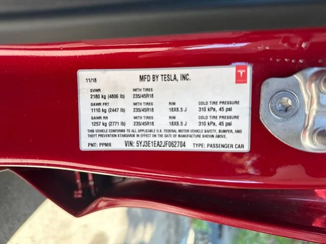 Used 2018 Red Metallic Tesla Long Range image 16