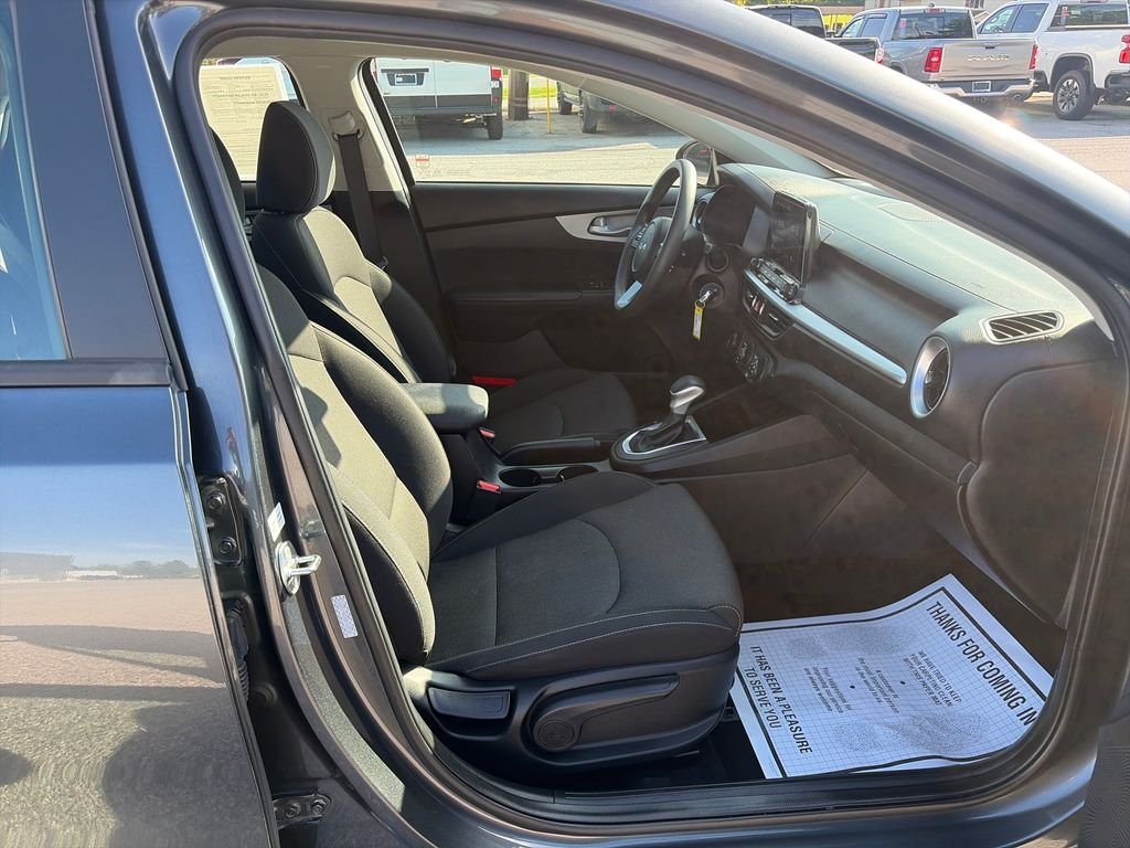 Used 2024 Gray Kia LXS image 35