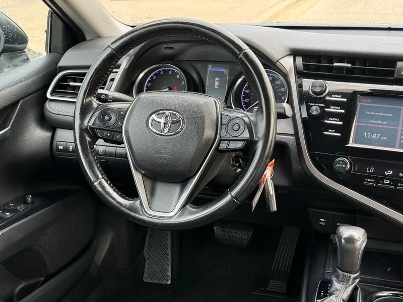 Used 2019 Midnight Black Metallic Toyota SE image 14