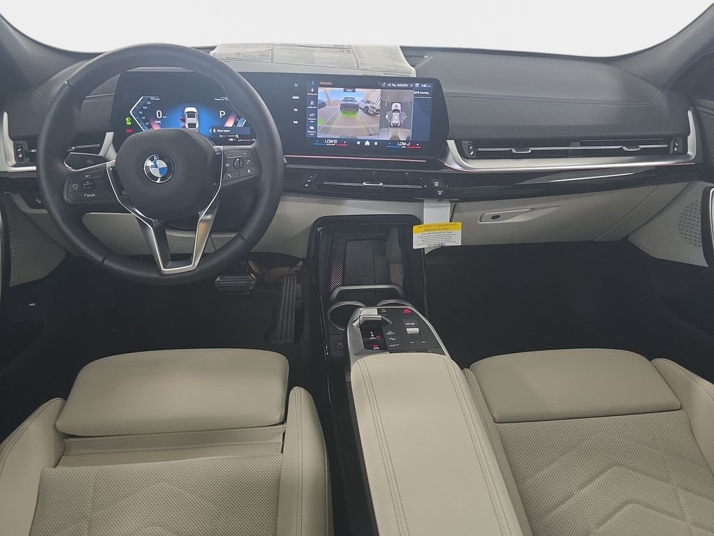 New 2026 Mineral White Metallic BMW xDrive28i image 7