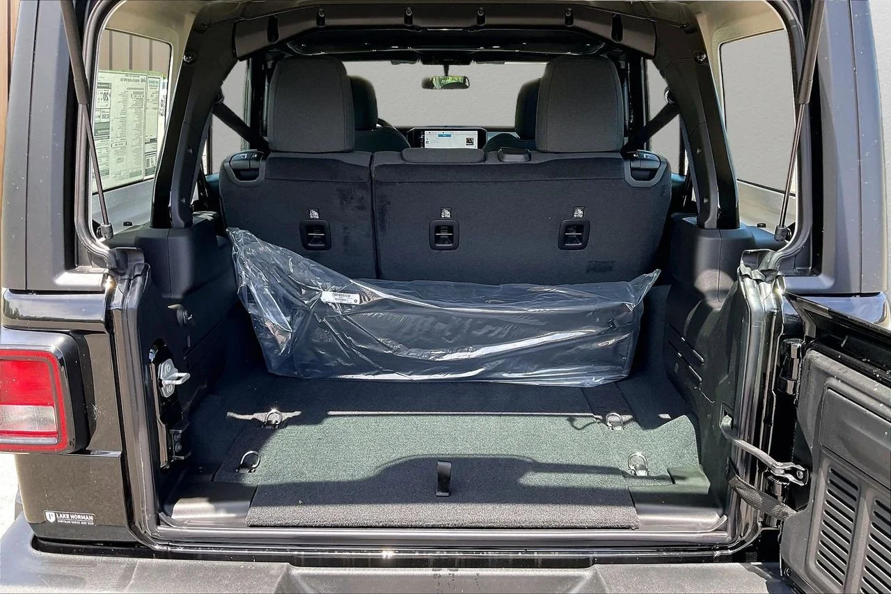 New 2026 Black Clear-Coat Exterior Paint Jeep Sport image 21