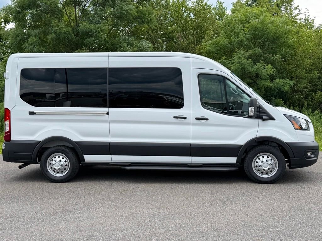 New 2026 Oxford White Ford Passenger Van XL image 29